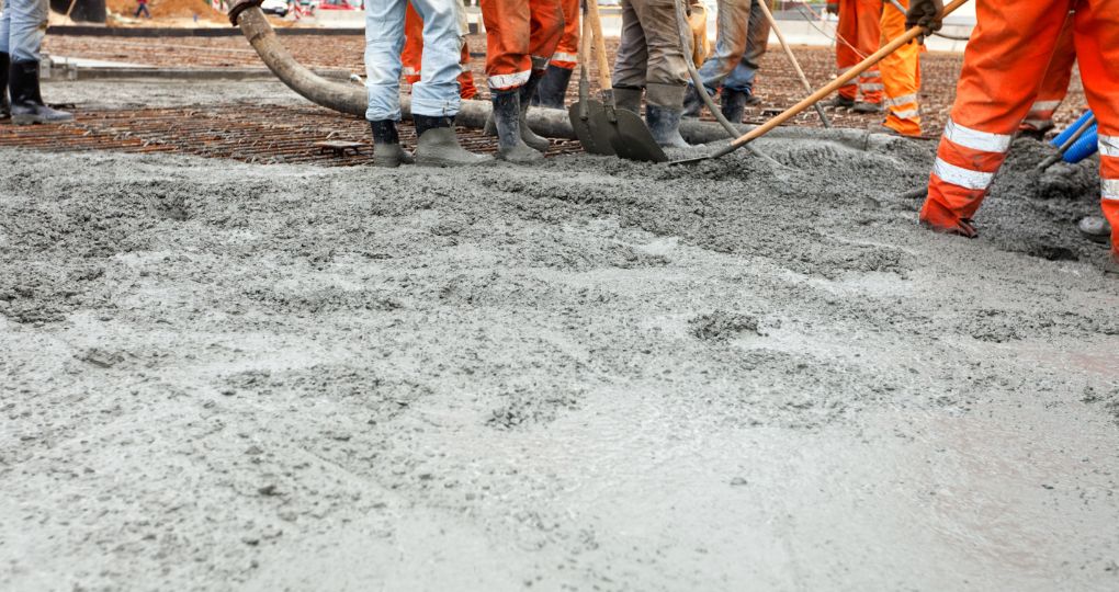 couler Dalle béton pour écurie